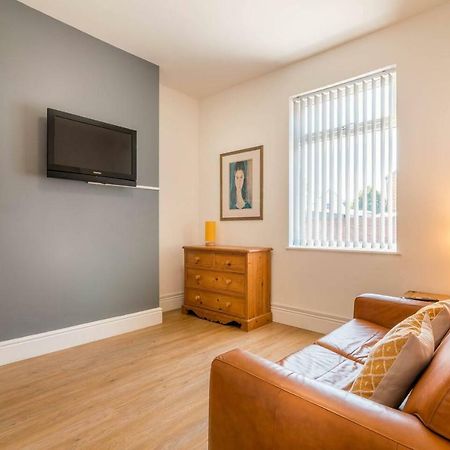 Platform Port Area Apartment 1 With Free Street Parking Kingston upon Hull Extérieur photo